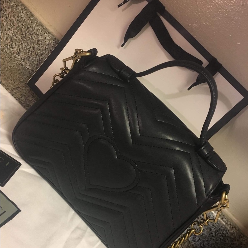 GG Marmont small matelassé shoulder bag